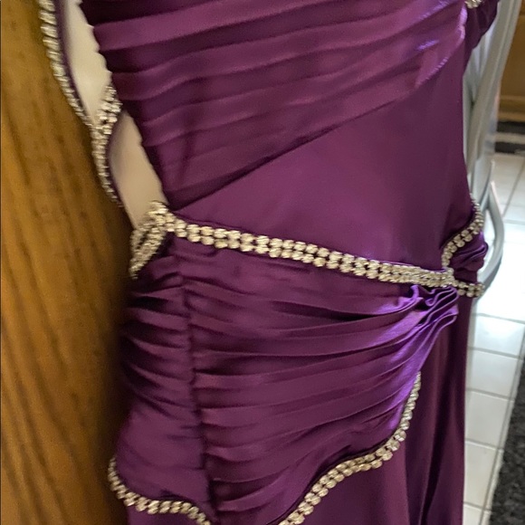 La Femme Purple gown with Rhinestones 12 - Picture 7 of 15